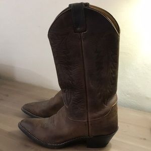 Justin cowboy boots
